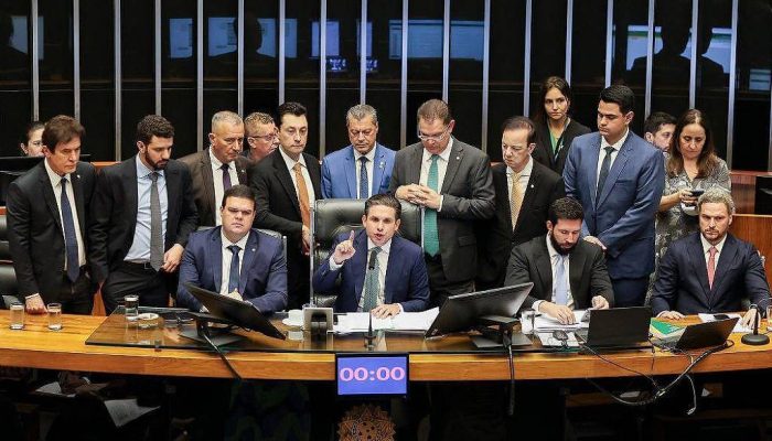 O presidente da Câmara, Hugo Motta (Republicanos-PB), durante sessão da Casa 
             -       
        Getty Images - 17.dez.25