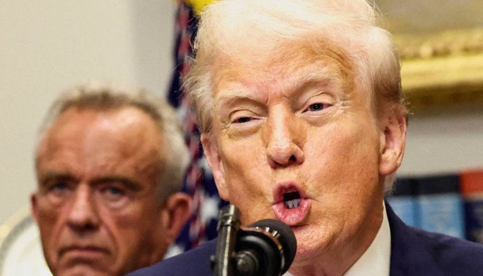 Donald Trump: CBS foi pressionada a não editar entrevista - 17/01/2026 - Ilustrada