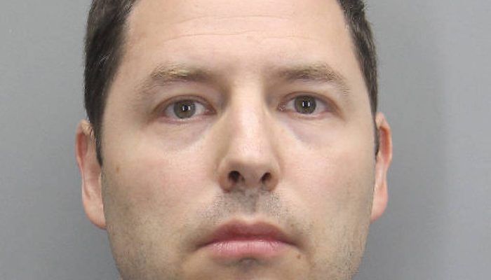 O americano Brendan Banfield foi considerado culpado pelo assassinato da esposa e de um homem; o plano teve a participação da babá brasileira
             -       
        Reprodução/Fairfax County