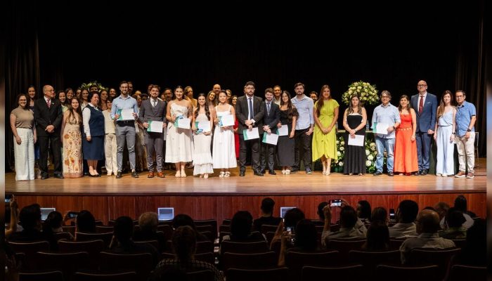 Hospital da Providência e Materno Infantil celebram formatura de novos especialistas da Residência Médica