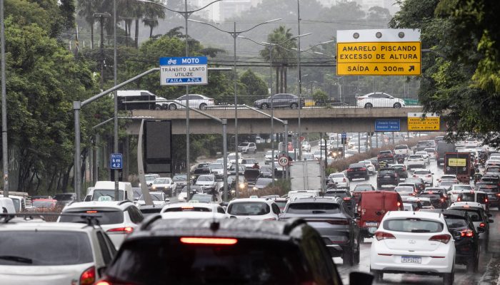 Rio tem menor número de mortes no trânsito, diz entidade - 25/05/2026 - Painel