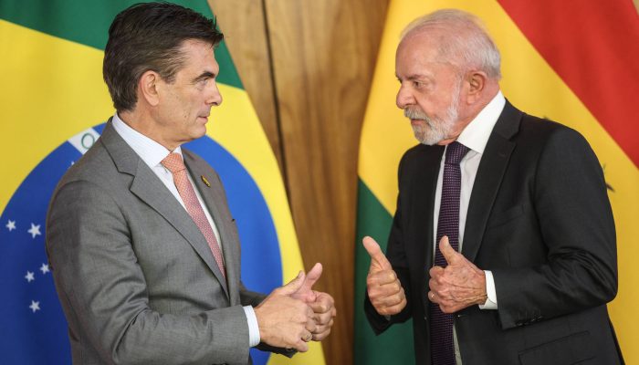 Lula diz que Bolívia é fonte segura de gás - 16/03/2026 - Brasília Hoje