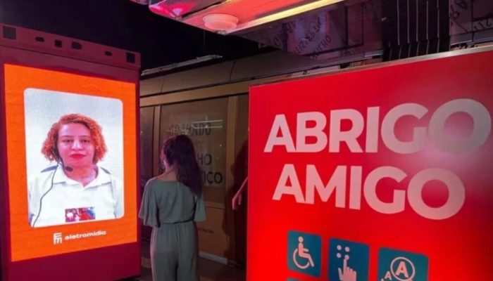 Curitiba terá primeiro ponto de ónibus com chamada de vídeo para segurança de passageiros