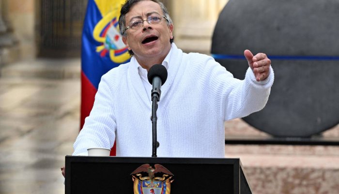 Petro não aceita resultados de apuração prévia na Colômbia - 01/06/2026 - Mundo