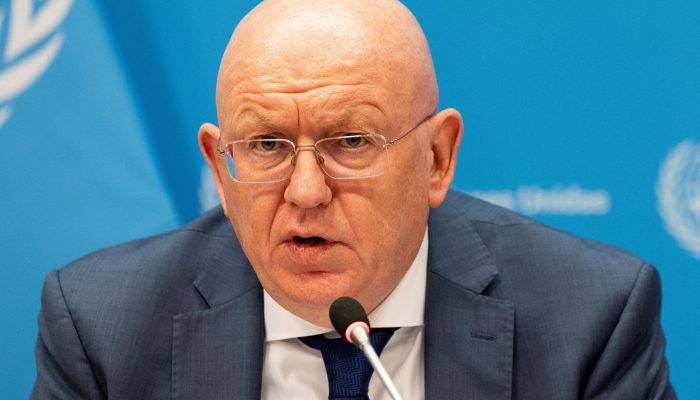 Rússia critica EUA, cobra cessação imediata de ações no Irã e compara crise ao Iraque
