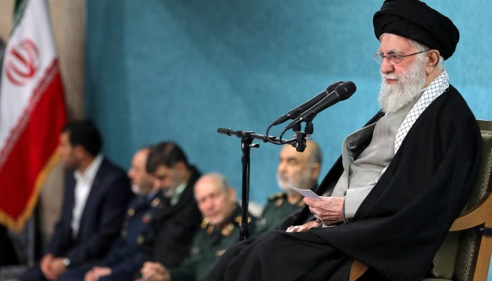 1 de 2O líder supremo do Irã, aiatolá Ali Khamenei — Foto: Office of the Iranian Supreme Leader/WANA (West Asia News Agency)/Handout via REUTERS