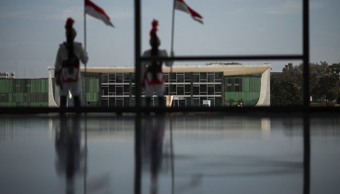 Planalto quer ampliar revogação de tarifas de Trump e vê brecha contra Magnitsky
