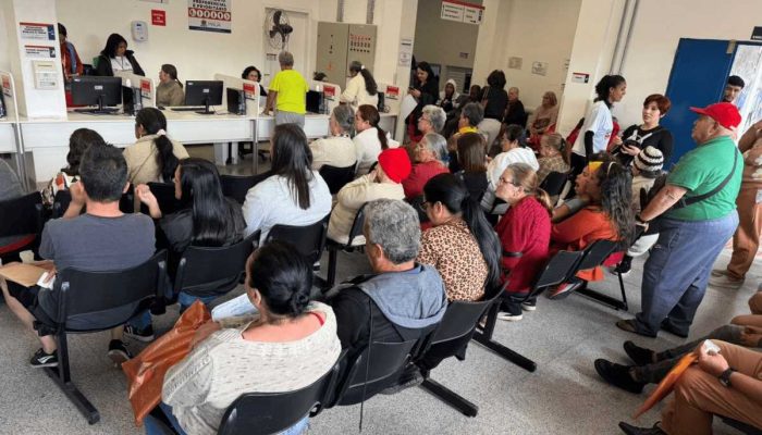 Prefeitura de Mauá leva ‘Especialista no Bairro’ ao Eixo-Barão - 01/06/2025