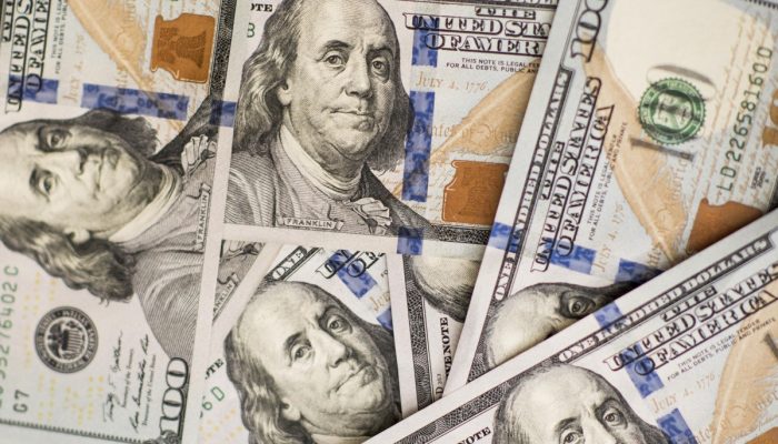 Dólar à vista encerra estável, mas acumula 4 semanas seguidas de desvalorização | Finanças