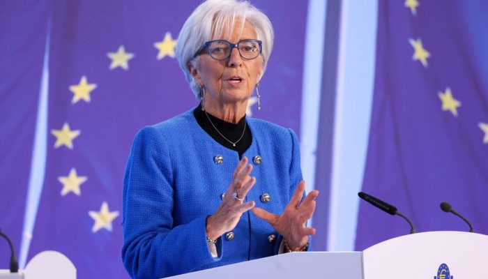 Lagarde diz que últimas medidas tarifárias de Trump podem “perturbar” acordo com a UE | Mundo