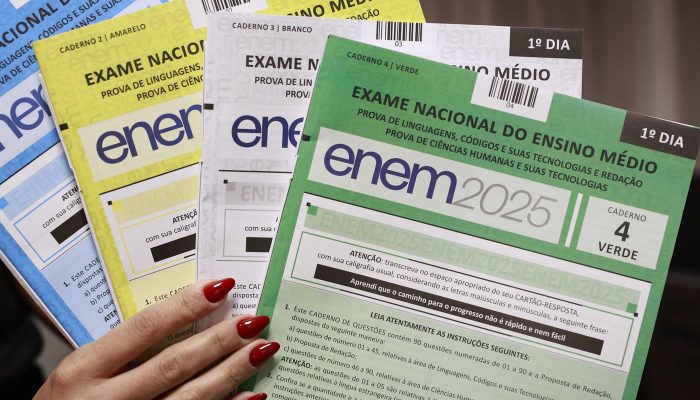 TV Brasil acompanha ao vivo segundo dia do Enem com boletins