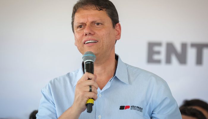 Tarcísio diz que nova ideia de subvenção do diesel é ‘razoável’ e SP deve aderir