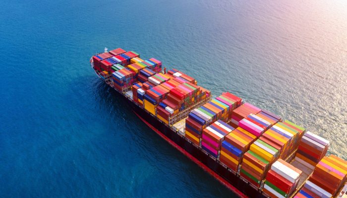 CNC emite posicionamento sobre elevação das tarifas de importação  – Sistema FENACON