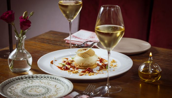 47 restaurantes em SP perfeitos para um Dia dos Namorados inesquecível!