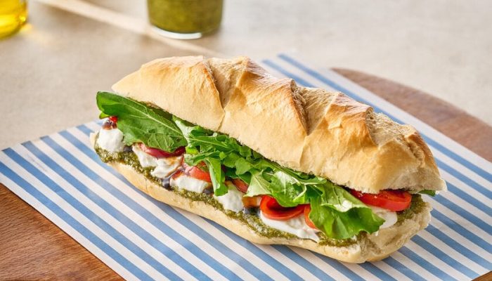 18 restaurantes em São Paulo para celebrar o lanche mais amado do mundo