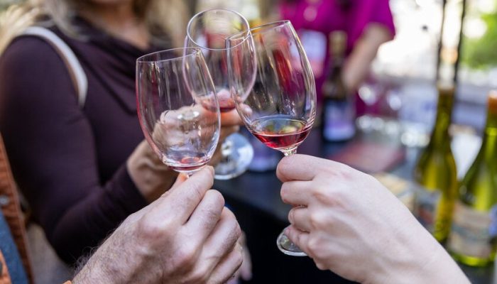 Vinho Pop Festival 2025 reúne música, gastronomia e vinhos na Casa Higienópolis