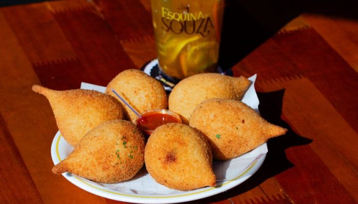 10 bares e restaurantes para comer e beber após os bloquinhos de Carnaval em São Paulo