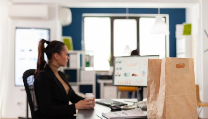 Novo Desenrola renegocia R$ 15,6 bilhões em dívidas de pequenos negócios – Sistema FENACON