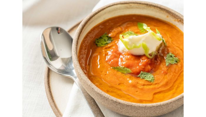 RECEITA: conheça a receita de creme de abóbora da chef Manu Buffara