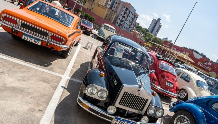Gratuito: Encontro de Carros Antigos reúne apaixonados por automóveis no São Bernardo Plaza