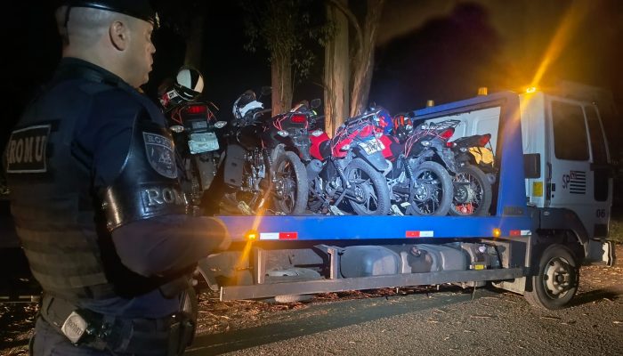*Em *Em São Bernardo, Romu identifica cinco motos com placas adulteradas escondidas em área de mata no Batistini