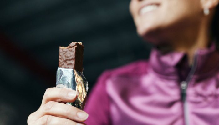 Barrinhas de proteína escondem alto teor de gordura saturada
