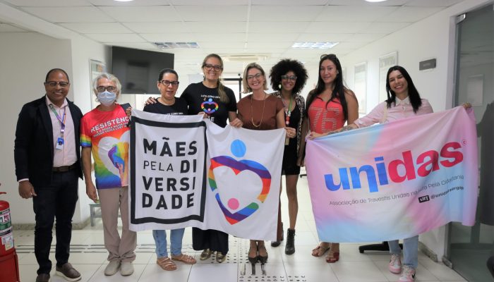 MPT-SE dialoga com representantes da população LGBTQIAPN+
