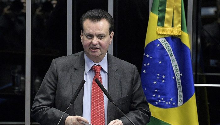PSD amplia bases estaduais para eleição, mas enfrenta conflitos regionais