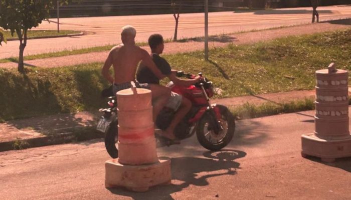 GCM de Santo André prende dupla por roubo de moto e apreende munições no bairro Santa Maria
