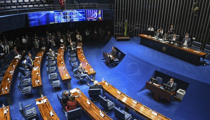 Senado aprova criação de 18 vagas para deputados federais