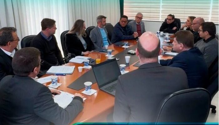 SESCON GRANDE FLORIANÓPOLIS integra grupo que busca mais segurança jurídica – Sistema FENACON