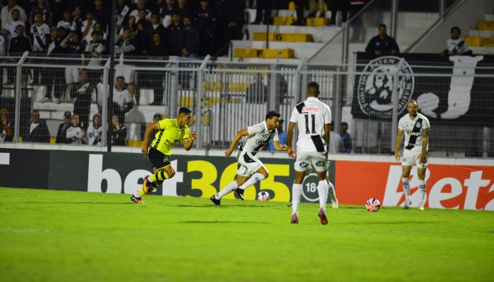 Ponte Preta desafia tabu diante do São Bernardo no domingo