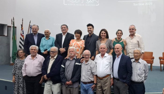 Daterra e IAC apresentam bolsistas contemplados por programa que incentiva pesquisa sobre café