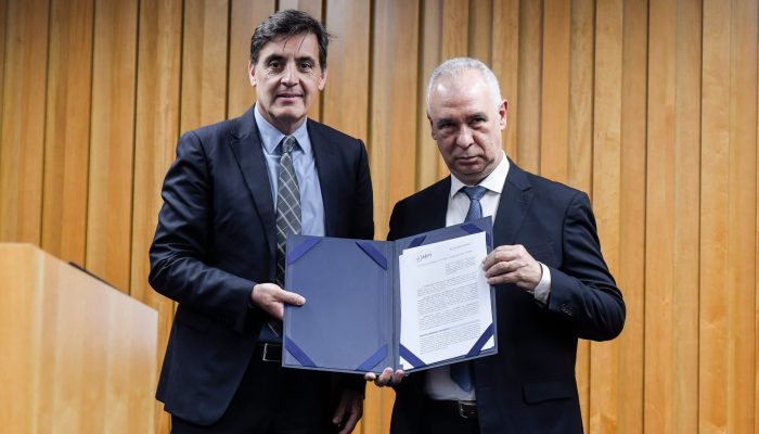 Acordo viabiliza estudos sobre o mundo do trabalho contemporâneo