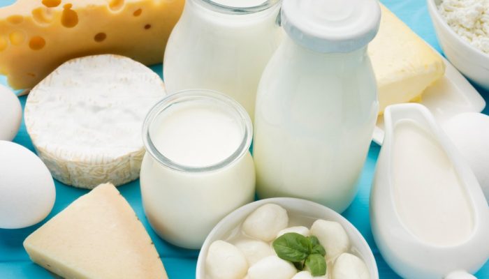 Não é só leite: 7 alimentos ricos em cálcio para ajudar sua saúde
