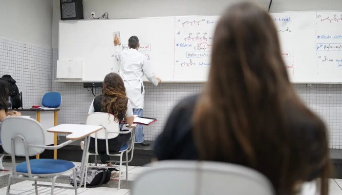 Prêmio Jovem Cientista recebe inscrições até dia 31