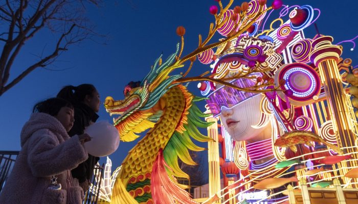 China estuda plano nacional de concessão de dinheiro a casais que tiverem filhos | Mundo