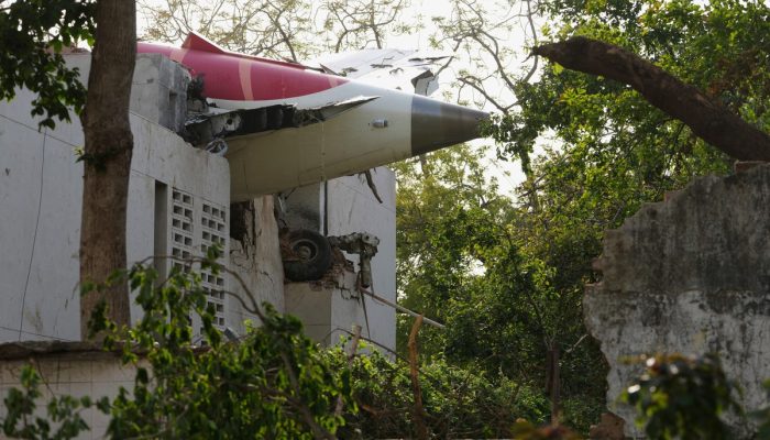 Relatório preliminar sobre acidente com Boeing 787 da Air India é divulgado | Empresas
