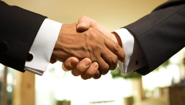Reforma e imposto sobre dividendos afetam valor de empresas em M&A