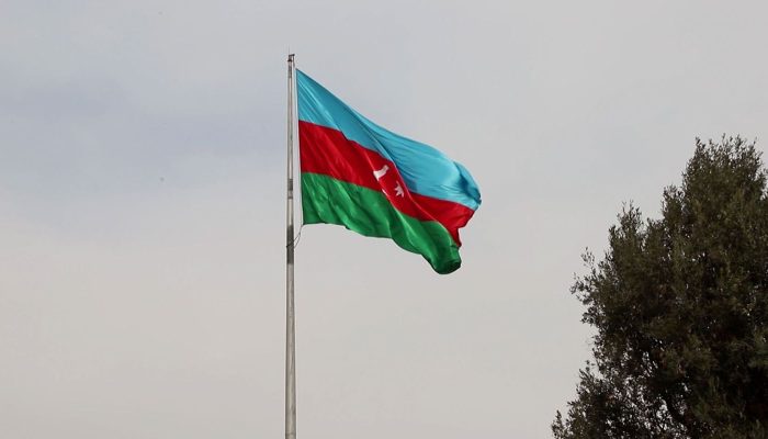 Azerbaijão firma parceria com Brasil para oferecer bolsas de pesquisa