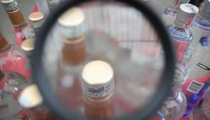SP confirma mais 3 casos de intoxicação por metanol; total chega a 28