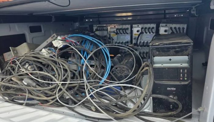 Polícia desmonta fazendas de criptomoedas em Alagoas por furto de energia e água