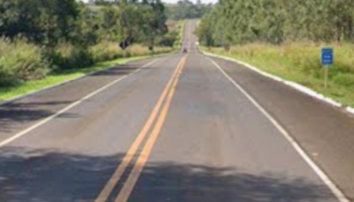 1 de 1Trecho da rodovia onde acidente fatal aconteceu, na BR-060 próximo a Camapuã (MS) — Foto: Google Street View