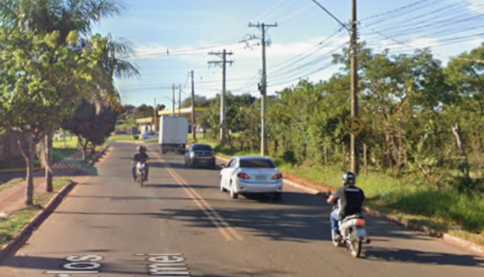 1 de 1Trecho da via onde acidente aconteceu no bairro Centenário, em Campo Grande — Foto: Google Street View