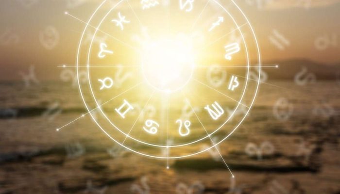 previsão para os 12 signos em 01/03/2026