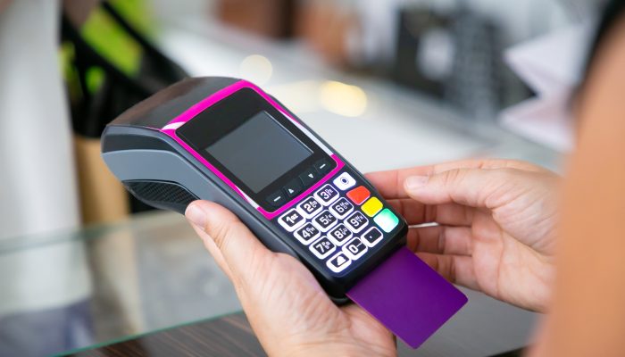 Julgadores entenderam que mesmo que a consumidora tenha sido descuidada ao sofrer o golpe, o banco falhou em proteger seus dados pessoais