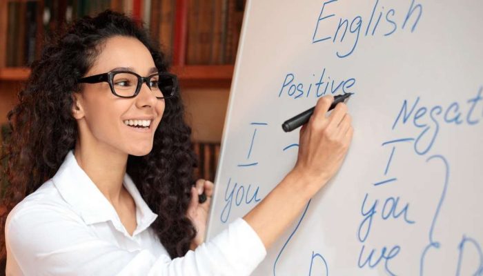 Cultura Inglesa oferece curso gratuito de inglês para moradores de Paraisópolis