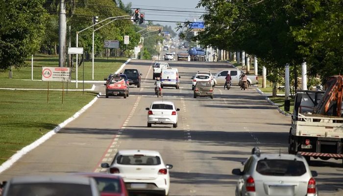 1 de 2Trânsito em avenida no centro de Palmas, Tocantins — Foto: Lia Mara/Prefeitura de Palmas