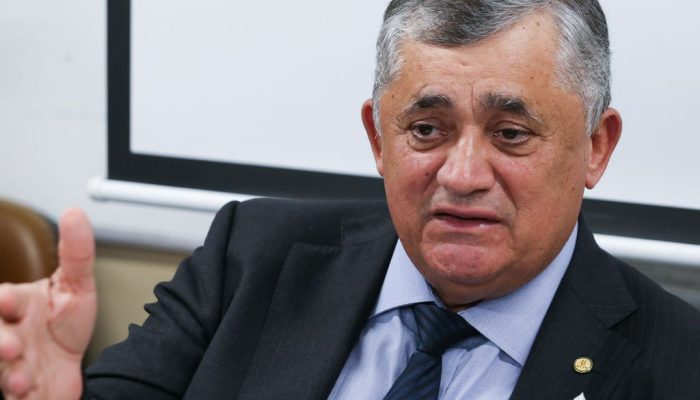 Líder do governo diz que prisão de n2º da Previdência mostra apuração “até o fim”