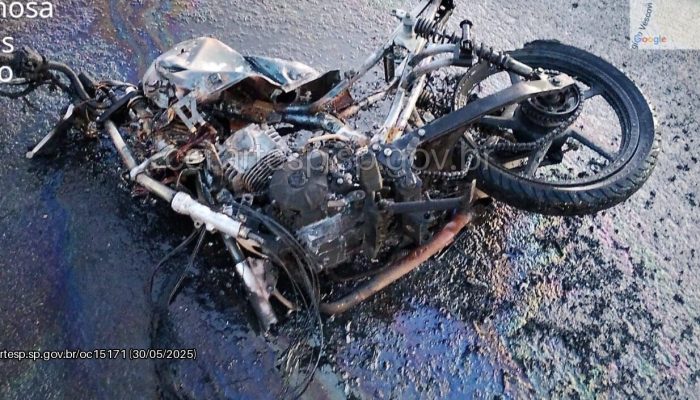 Motociclista morre ao bater de frente com carro no Anel Viário